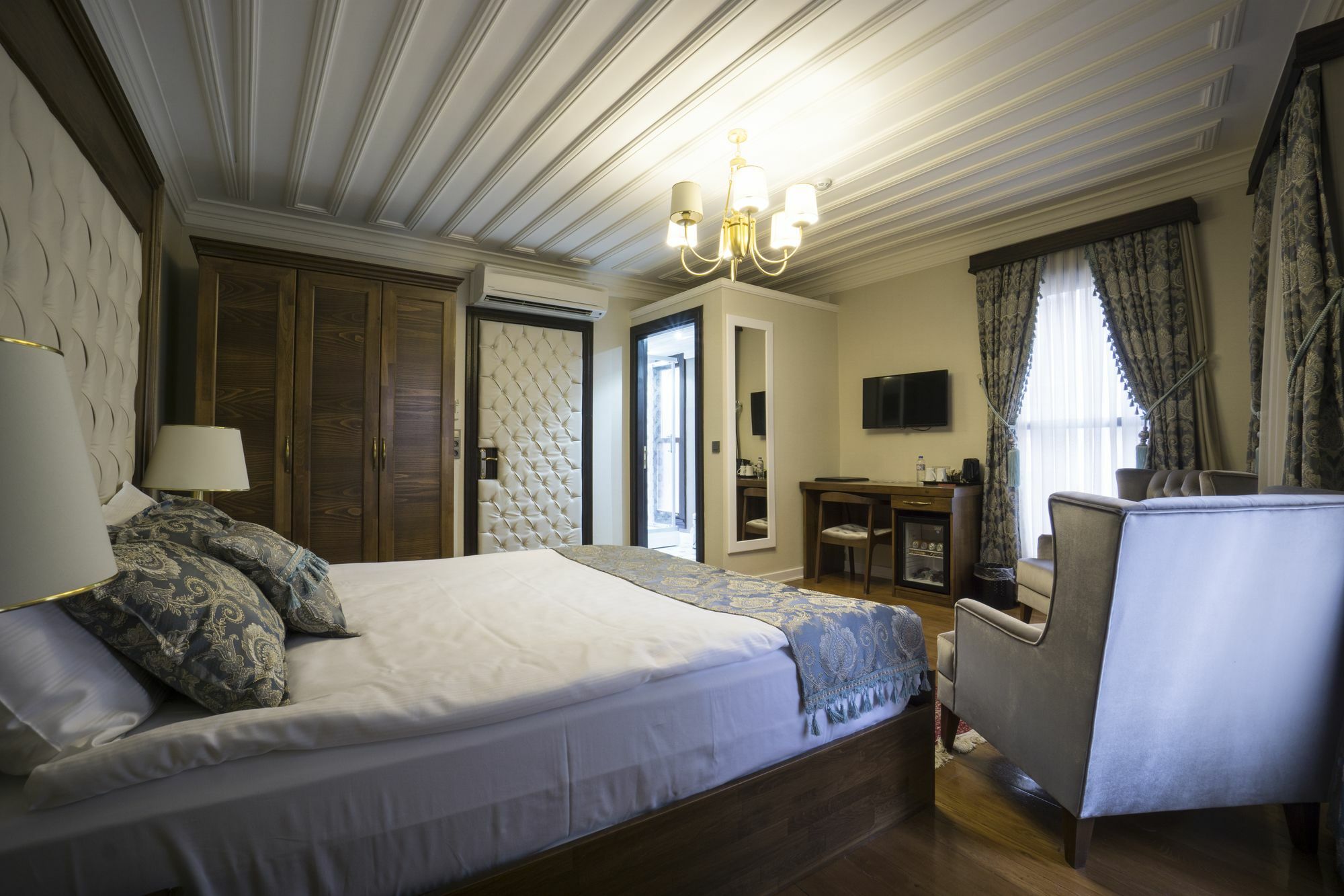 Mezzo Hotel อิสตันบูล ภายนอก รูปภาพ
